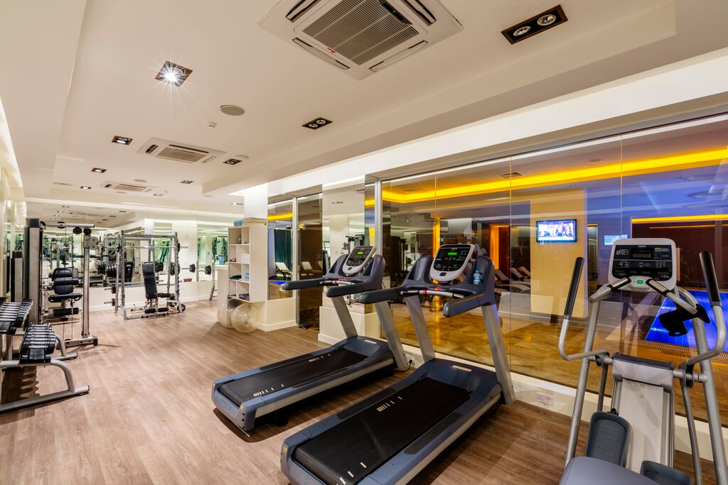 cheap resort hotels to Spend holiday with family