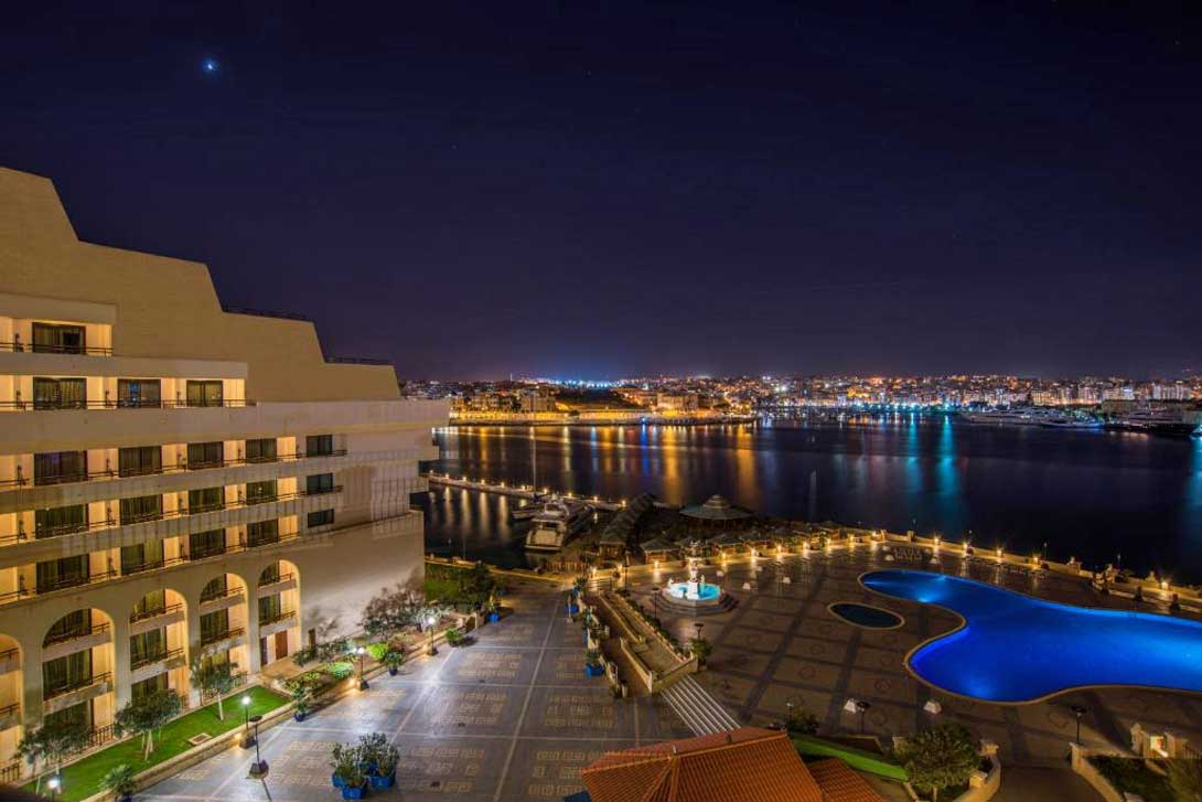 cheap resort hotels to Spend holiday with family