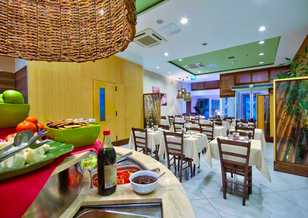 cheap resort hotels to Spend holiday with family