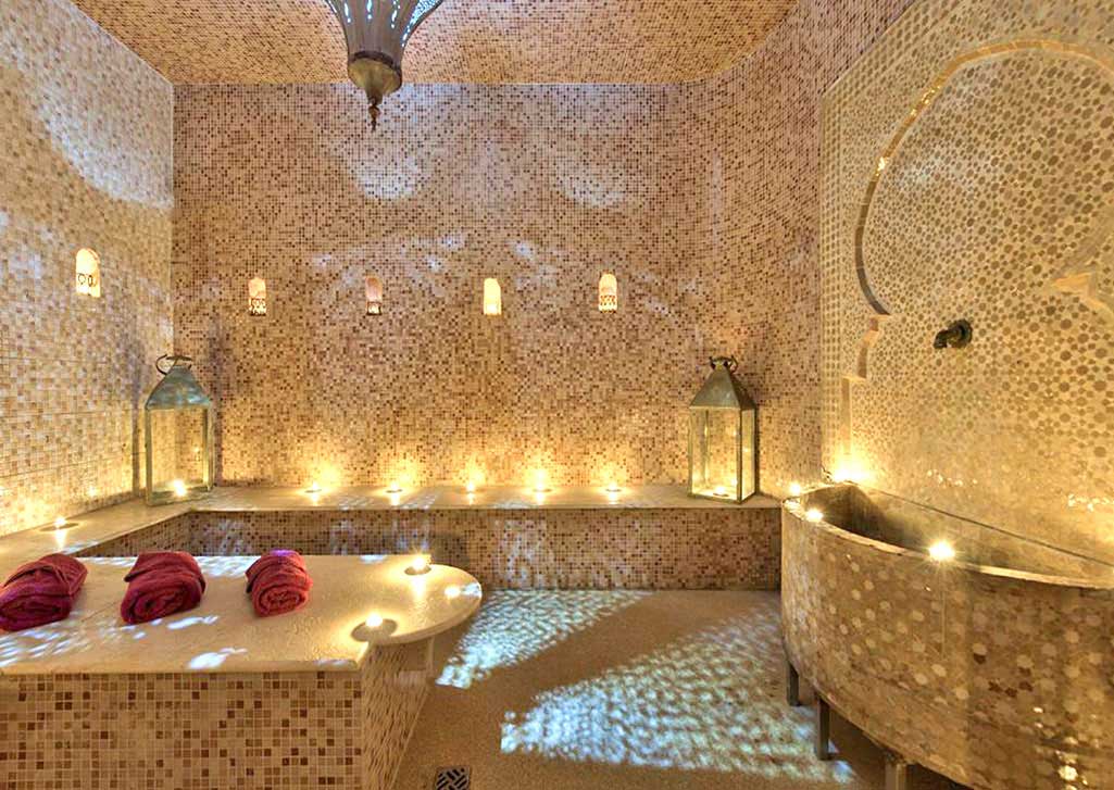 cheap resort hotels to Spend holiday with family