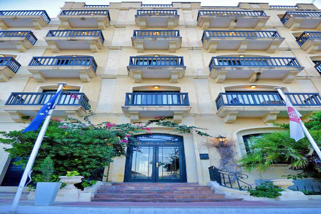 cheap resort hotels to Spend holiday with family