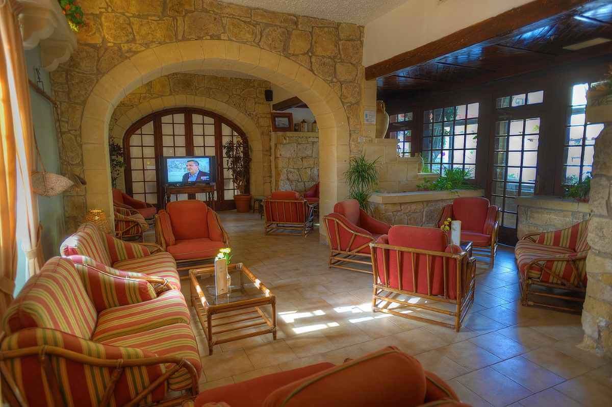 cheap resort hotels to Spend holiday with family