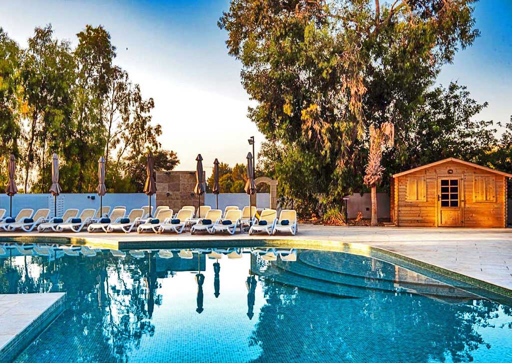 cheap resort hotels to Spend holiday with family