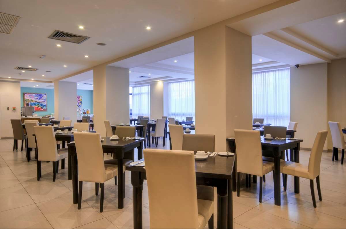 cheap resort hotels to Spend holiday with family