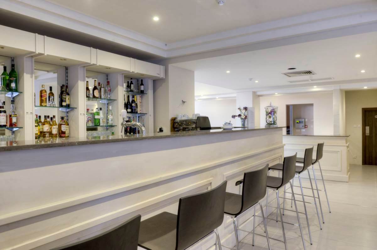 cheap resort hotels to Spend holiday with family