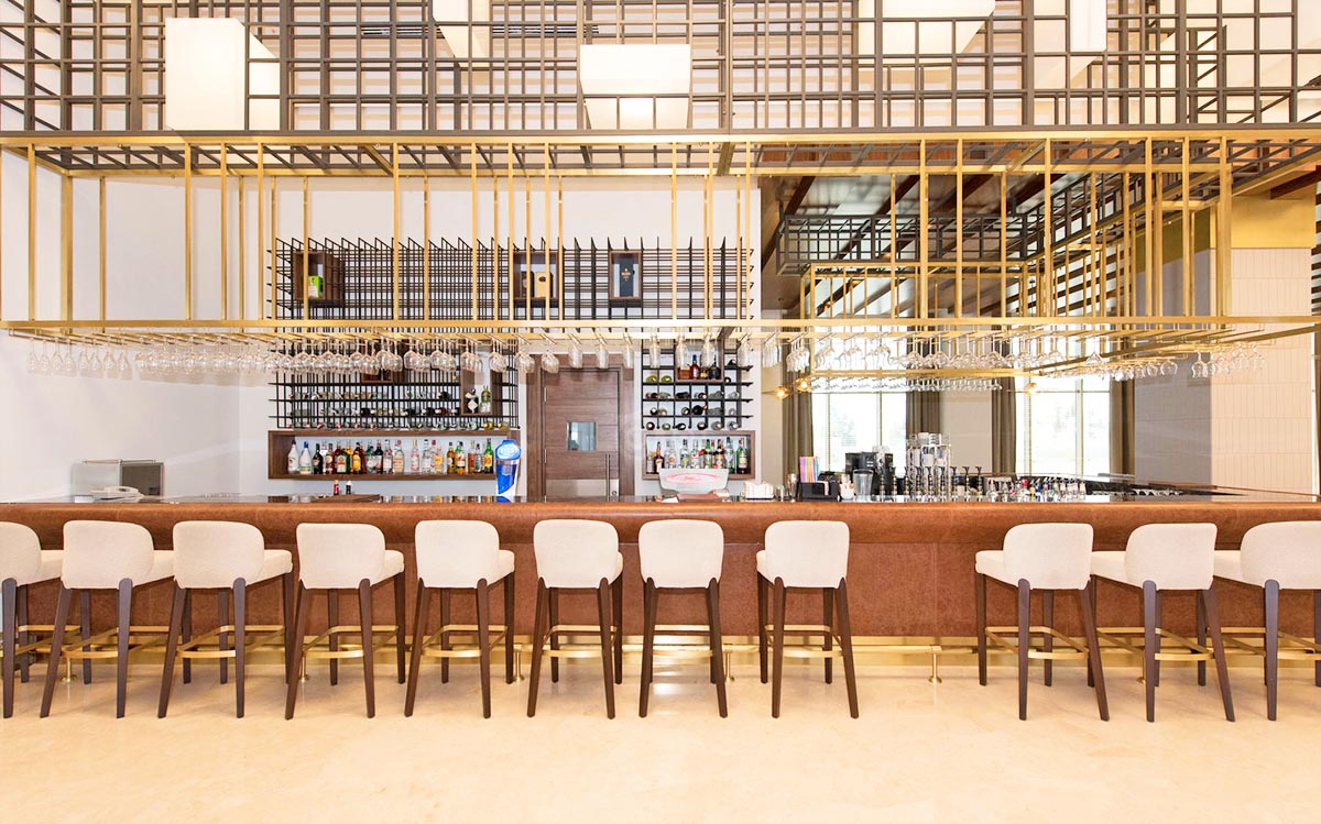 cheap resort hotels to Spend holiday with family