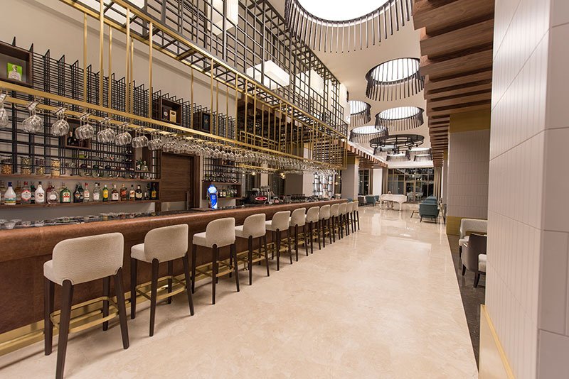 cheap resort hotels to Spend holiday with family