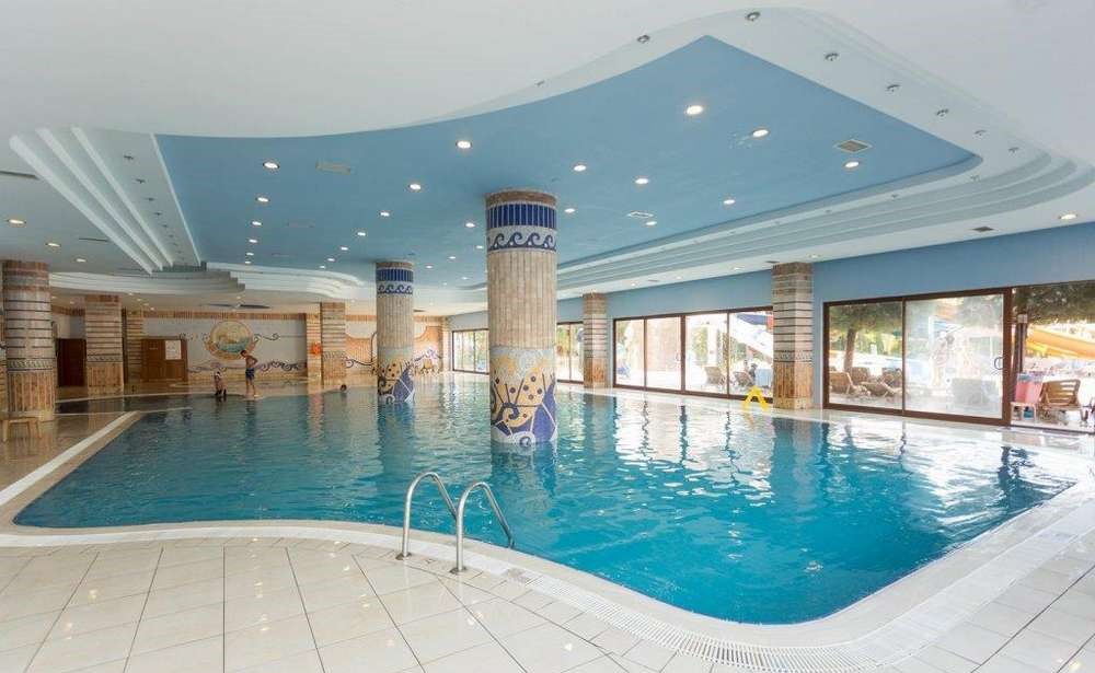 cheap resort hotels to Spend holiday with family