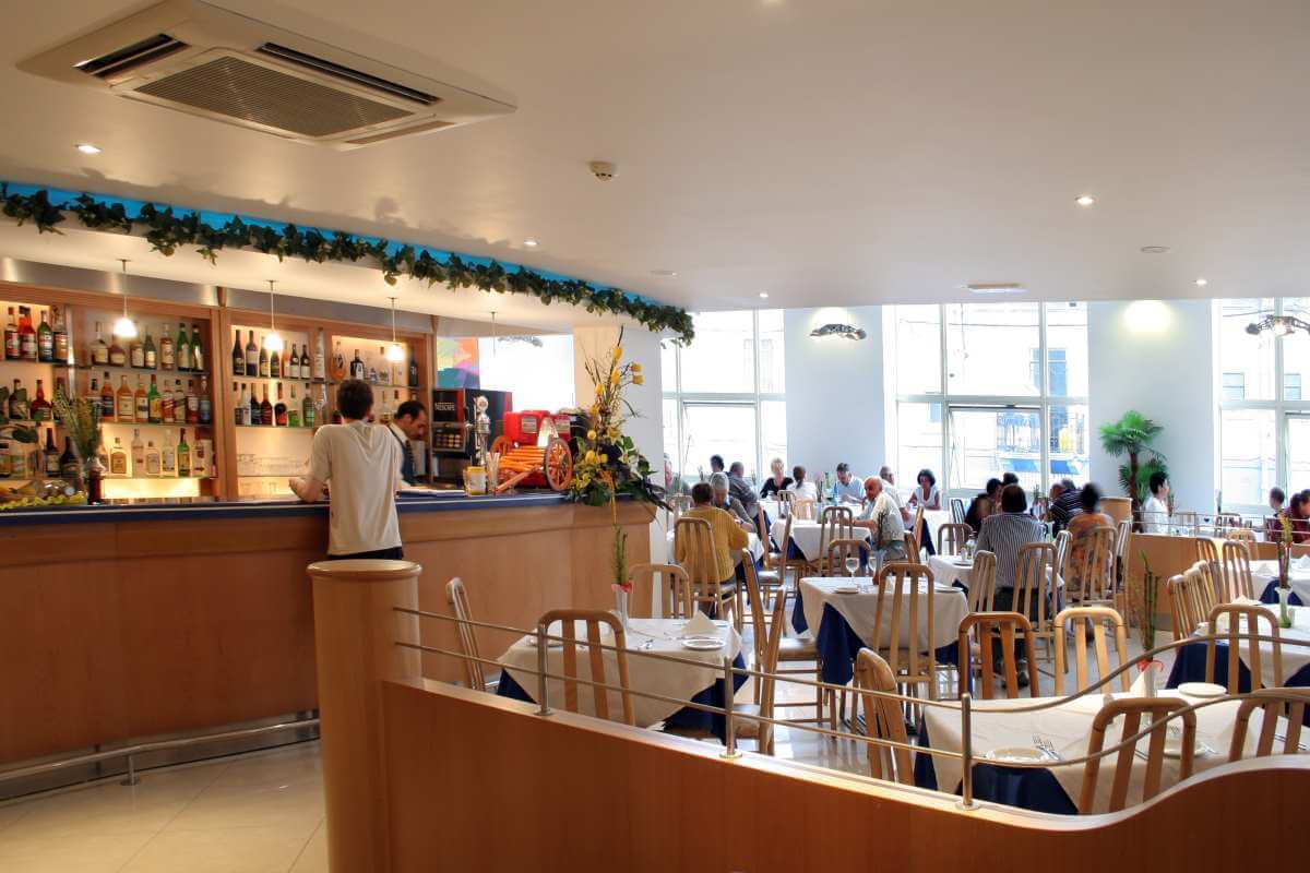 cheap resort hotels to Spend holiday with family