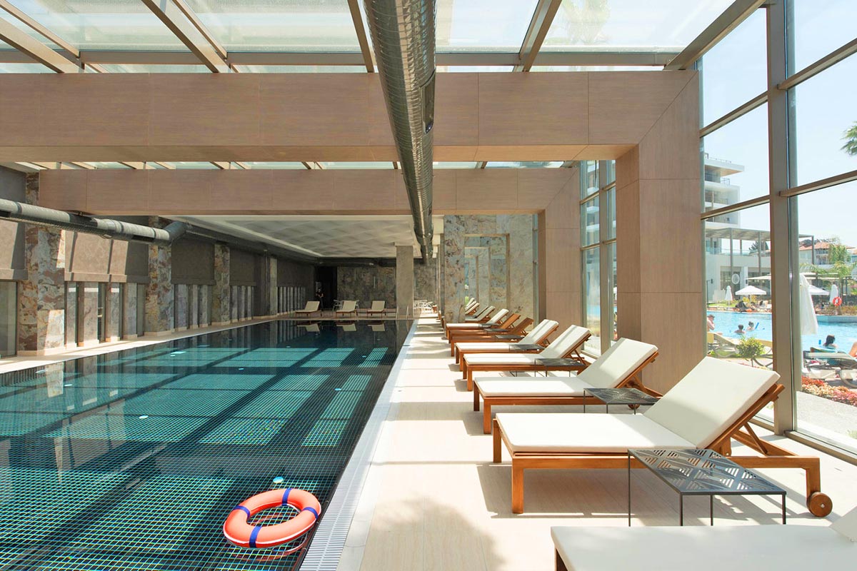 cheap resort hotels to Spend holiday with family