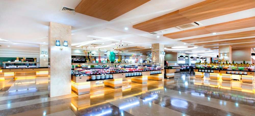 cheap resort hotels to Spend holiday with family