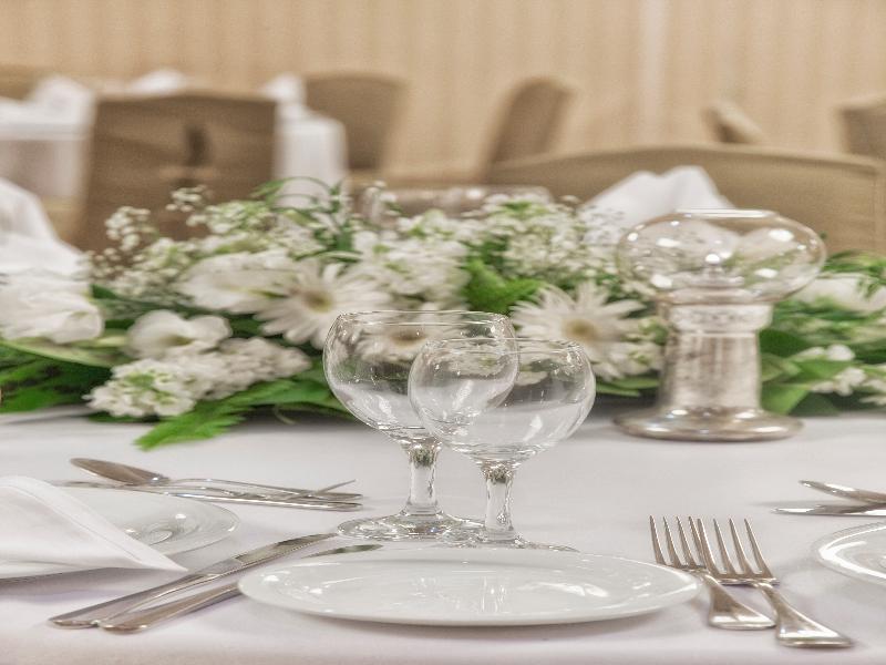 cheap resort hotels to Spend holiday with family