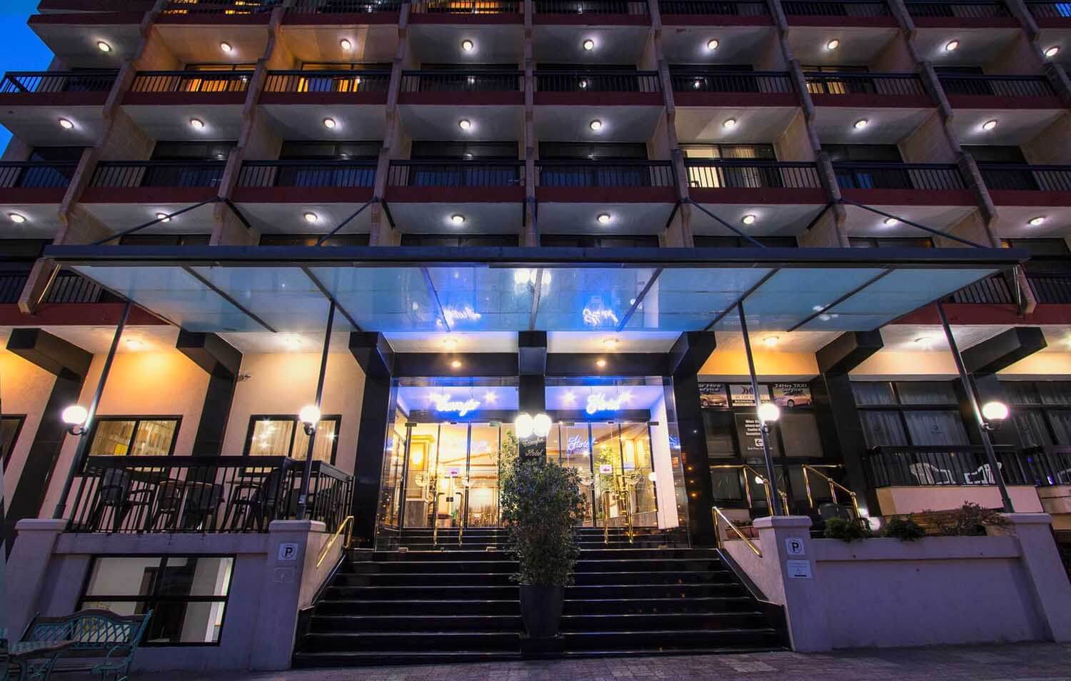 cheap resort hotels to Spend holiday with family