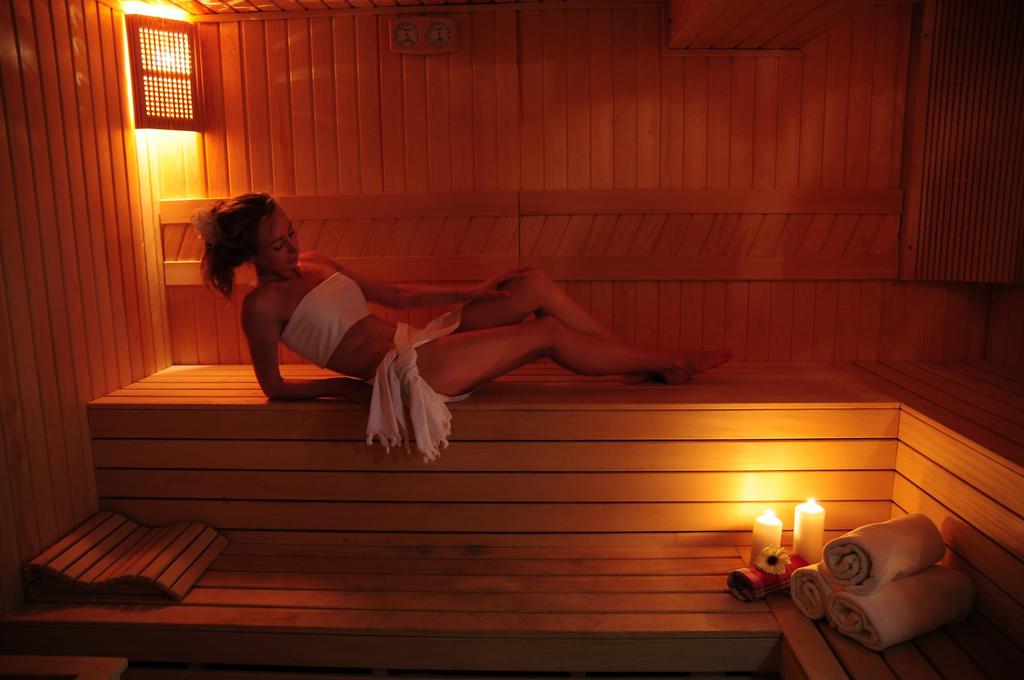 cheap resort hotels to Spend holiday with family