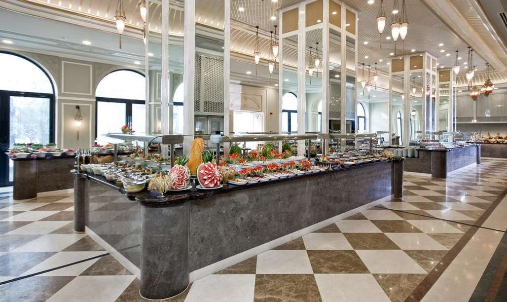 cheap resort hotels to Spend holiday with family