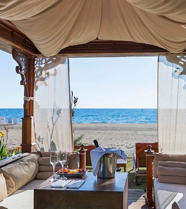 cheap resort hotels to Spend holiday with family