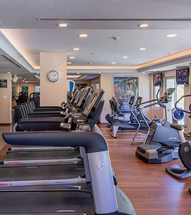 cheap resort hotels to Spend holiday with family