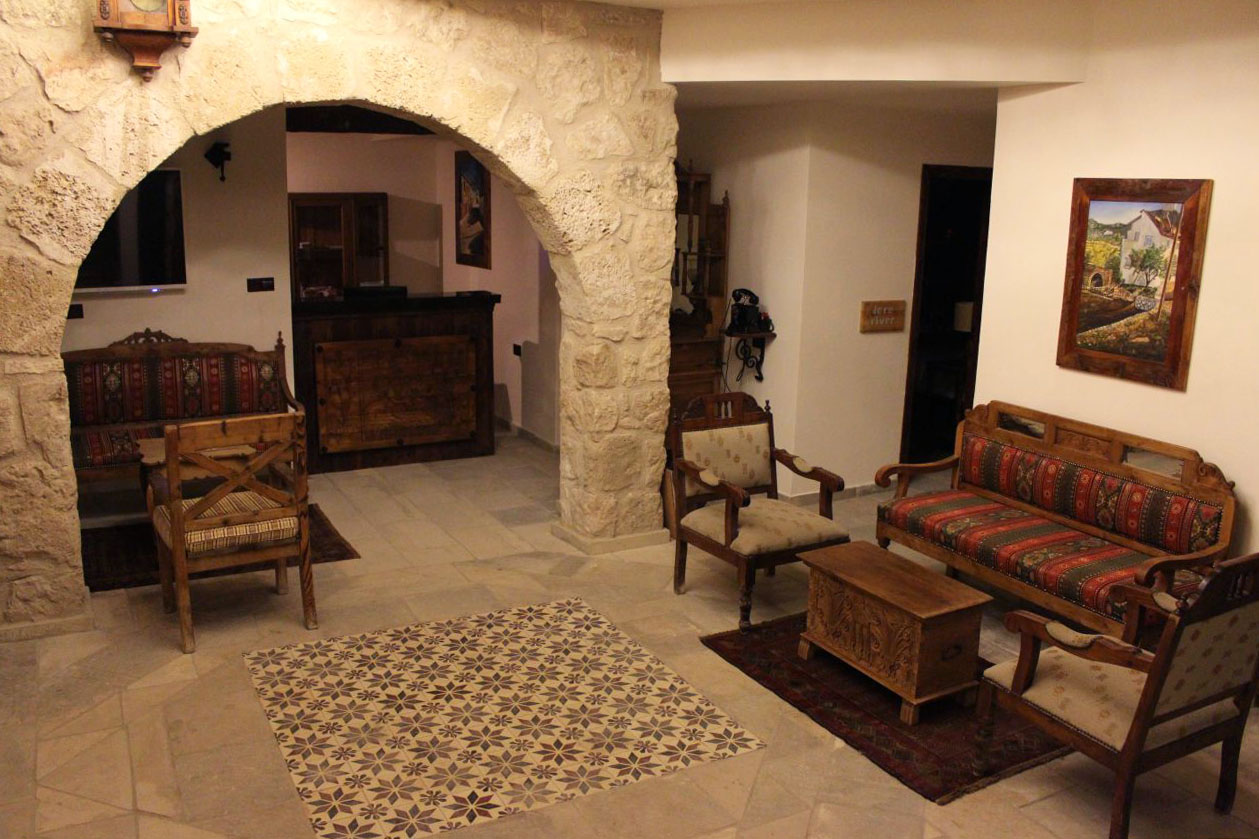 cheap resort hotels to Spend holiday with family