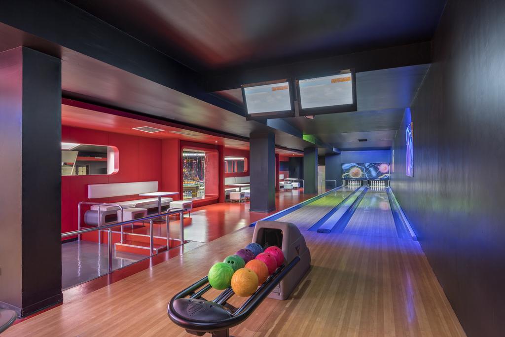 cheap resort hotels to Spend holiday with family