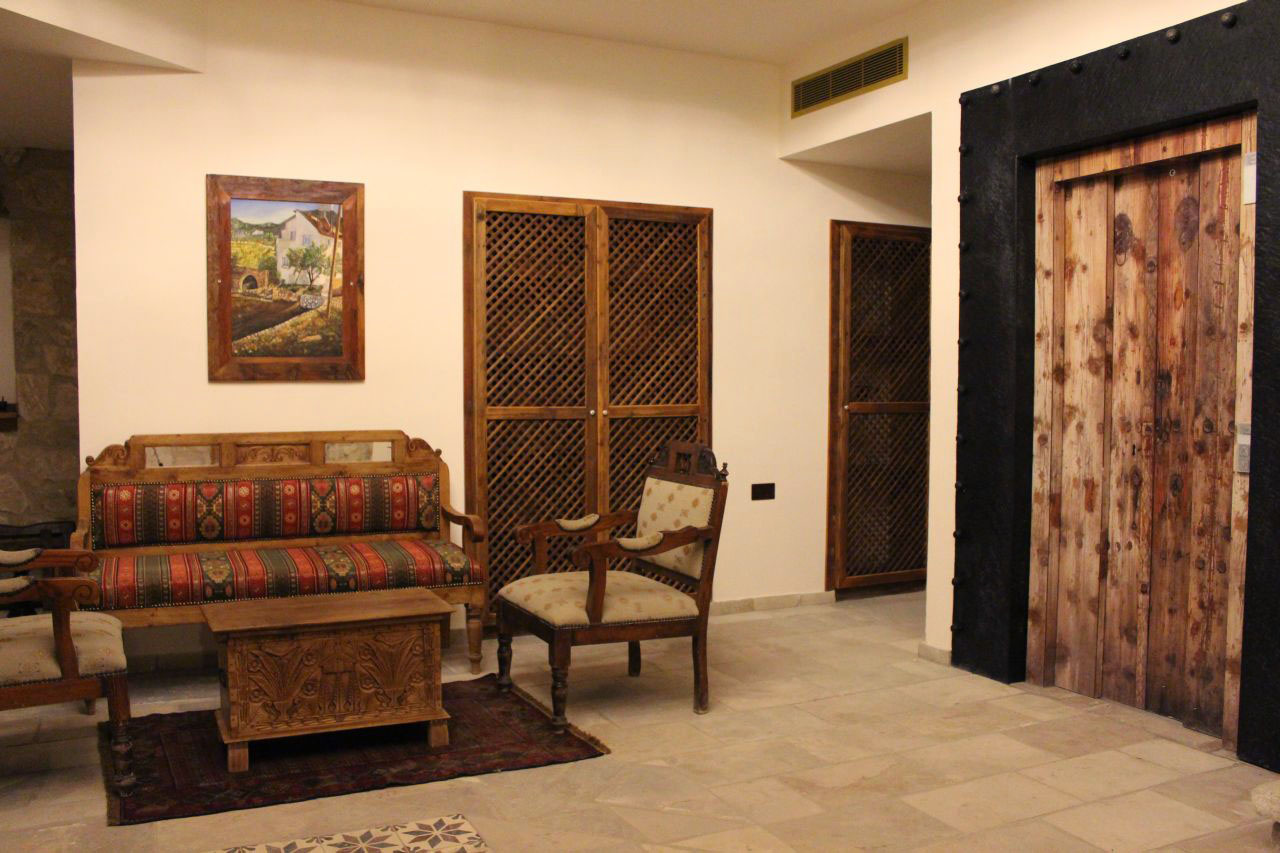 cheap resort hotels to Spend holiday with family