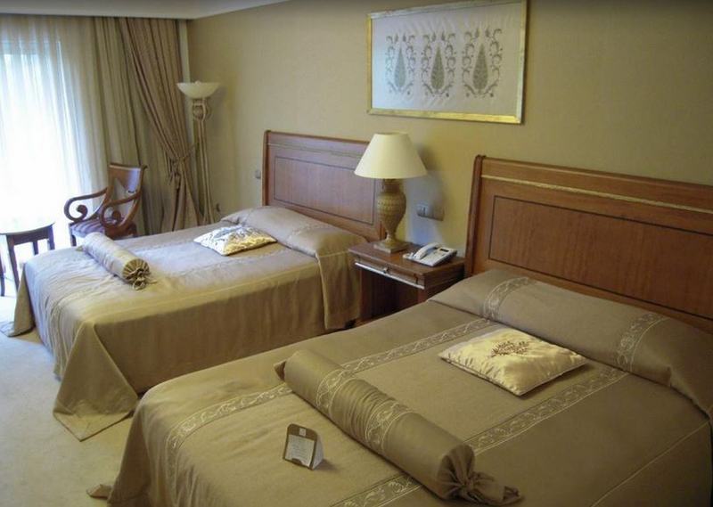 cheap resort hotels to Spend holiday with family