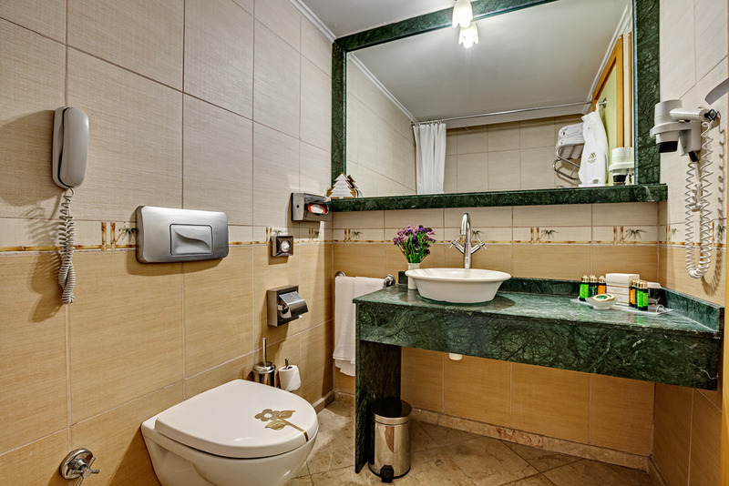 cheap resort hotels to Spend holiday with family