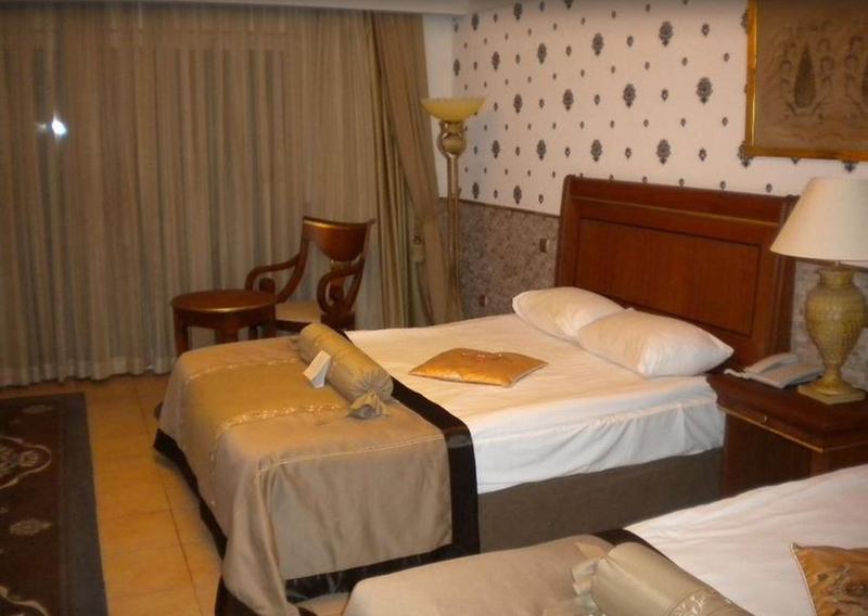 cheap resort hotels to Spend holiday with family