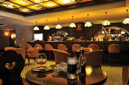 cheap resort hotels to Spend holiday with family