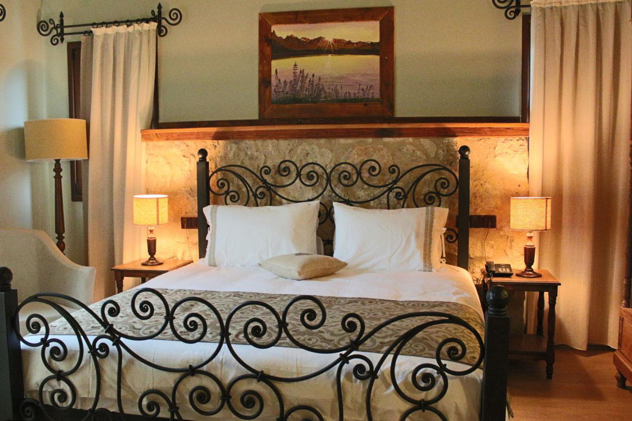 cheap resort hotels to Spend holiday with family