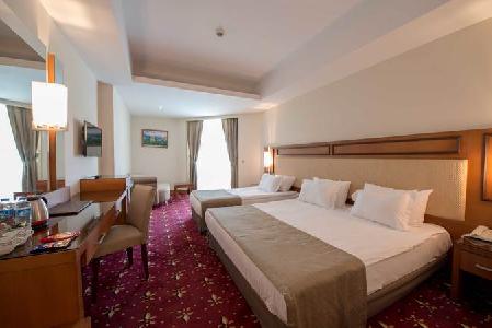 cheap resort hotels to Spend holiday with family