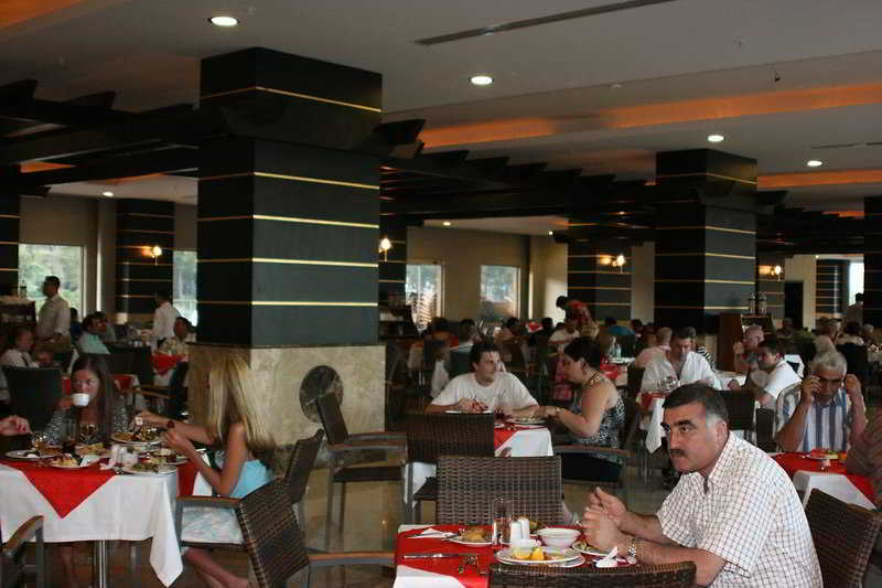 cheap resort hotels to Spend holiday with family