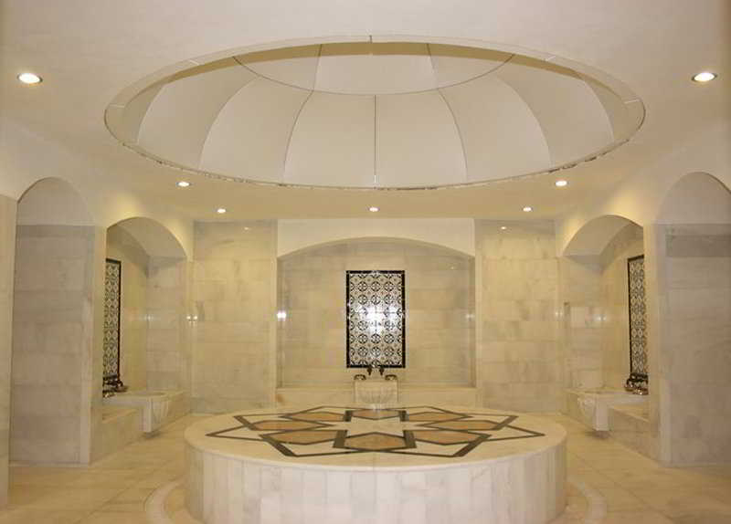 cheap resort hotels to Spend holiday with family