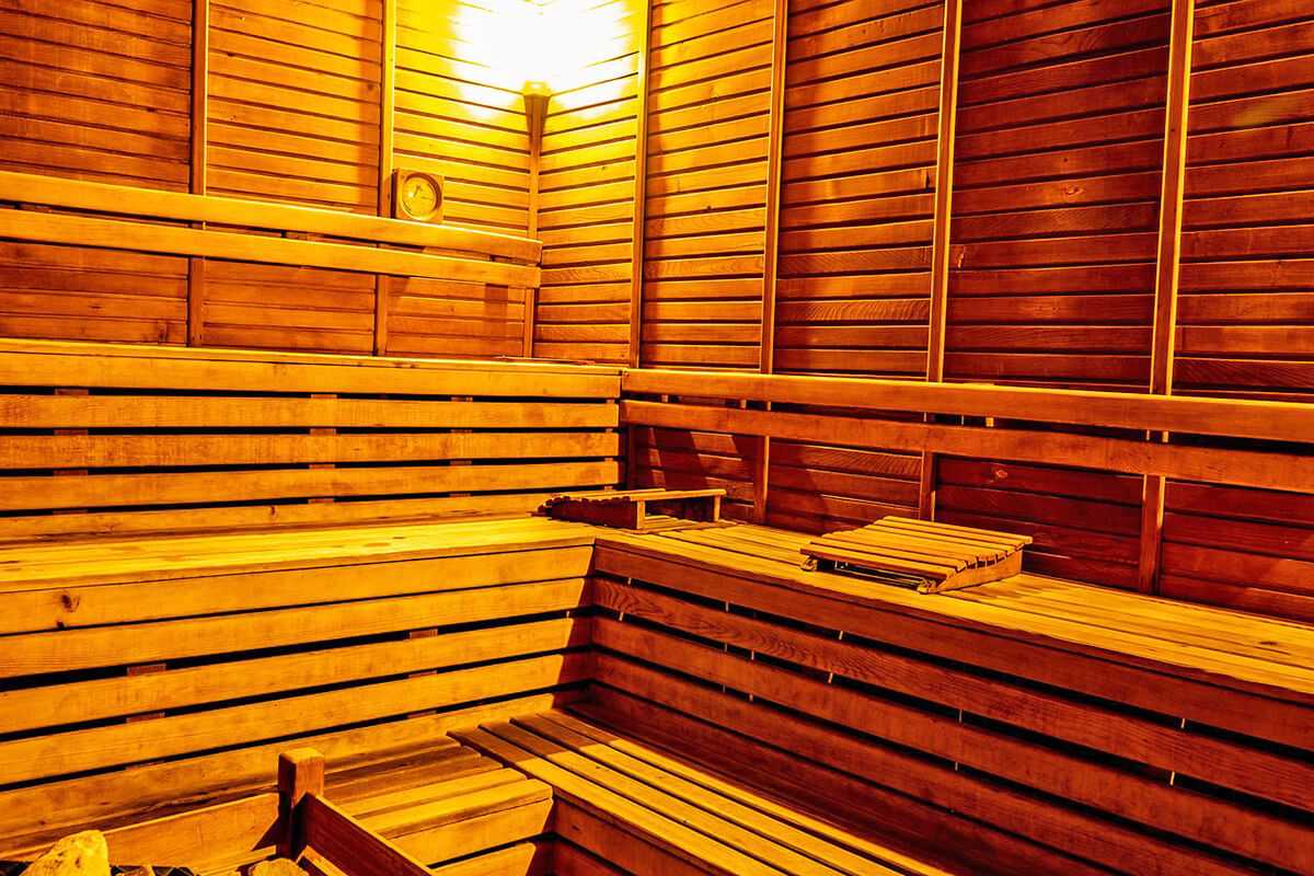 cheap resort hotels to Spend holiday with family