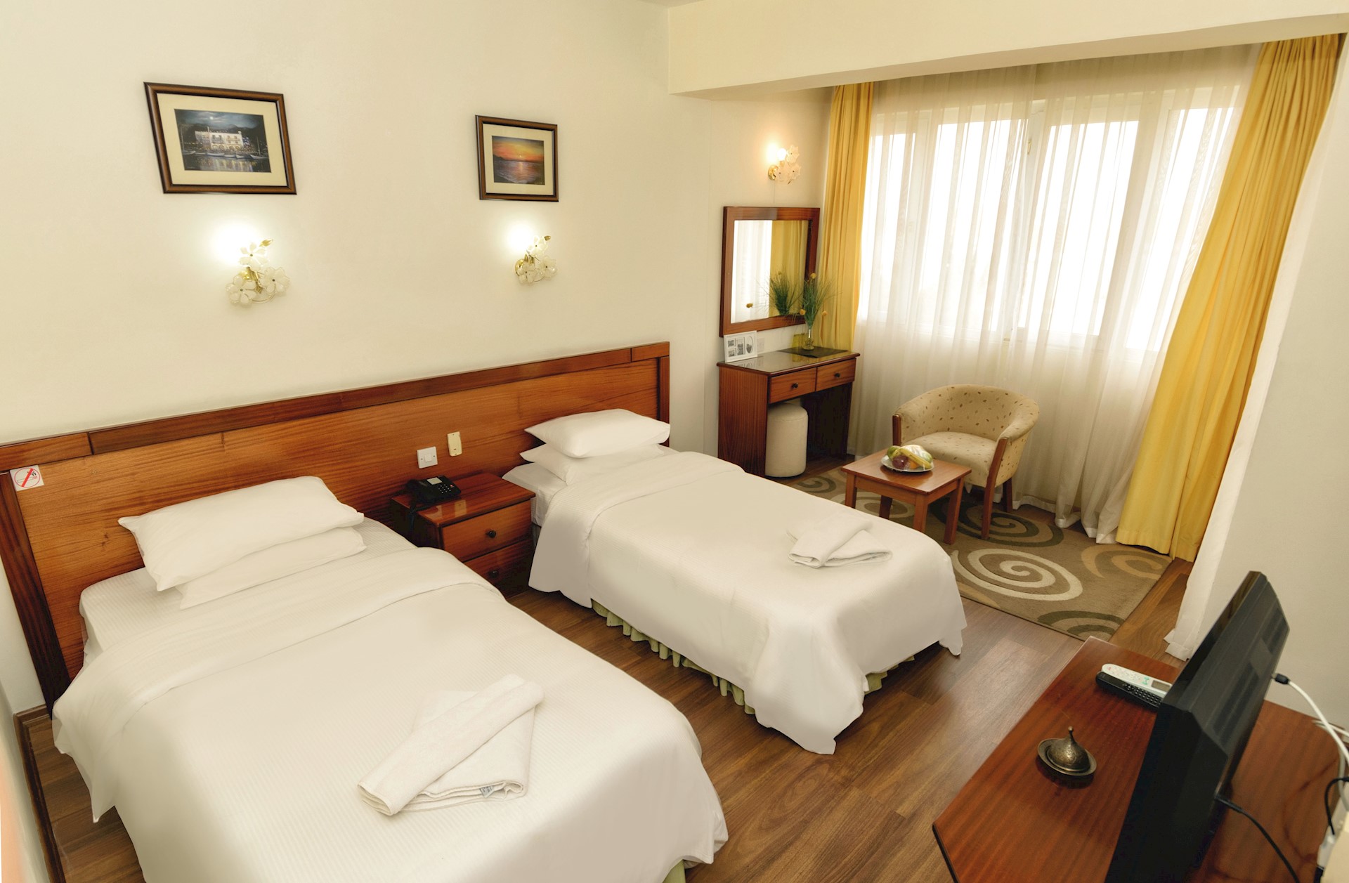 cheap resort hotels to Spend holiday with family