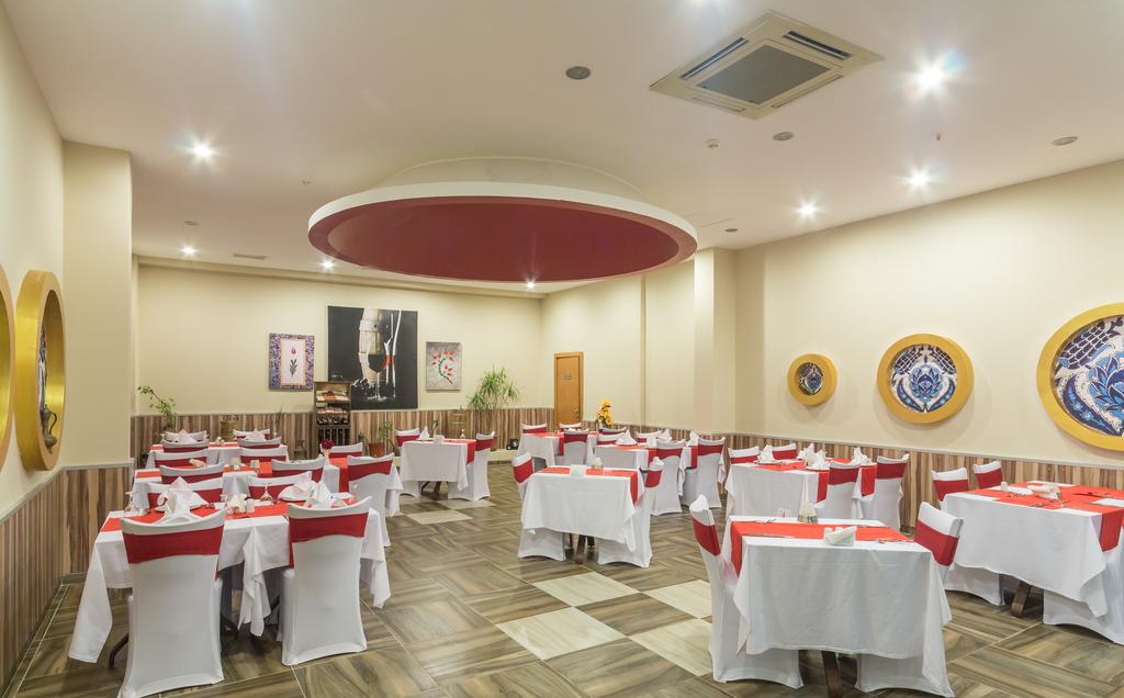 cheap resort hotels to Spend holiday with family