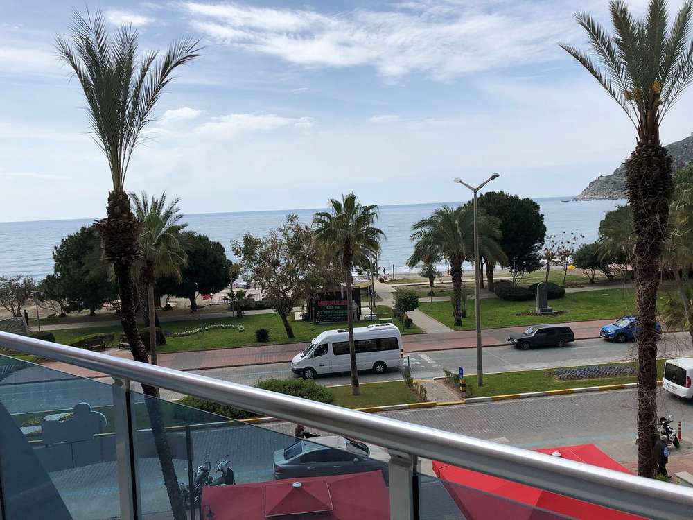 cheap resort hotels to Spend holiday with family