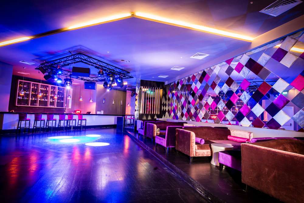 cheap resort hotels to Spend holiday with family