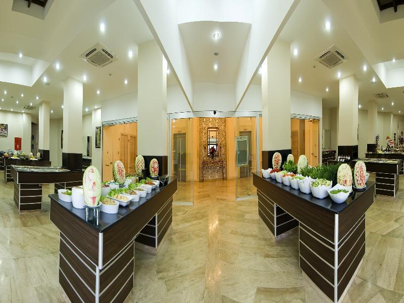 cheap resort hotels to Spend holiday with family