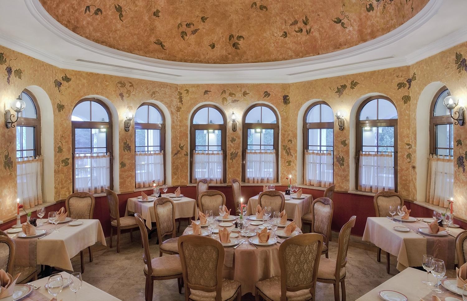 cheap resort hotels to Spend holiday with family