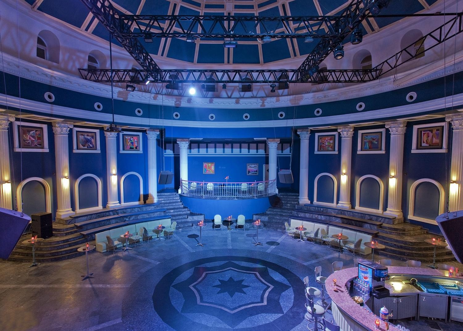 cheap resort hotels to Spend holiday with family