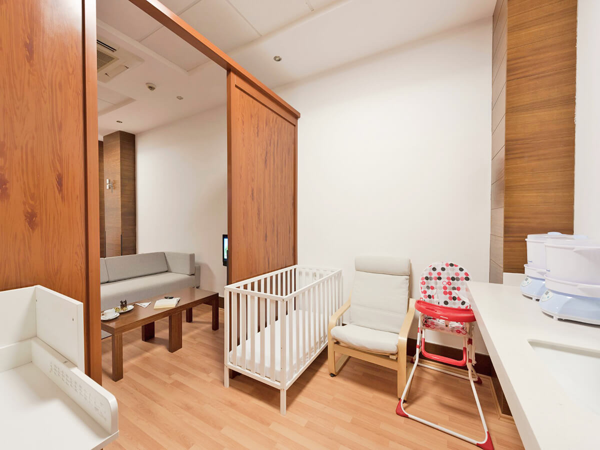 cheap resort hotels to Spend holiday with family