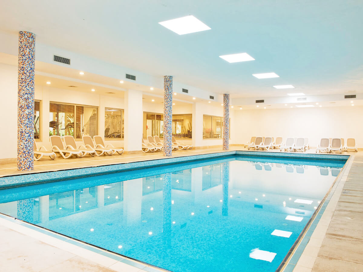 cheap resort hotels to Spend holiday with family