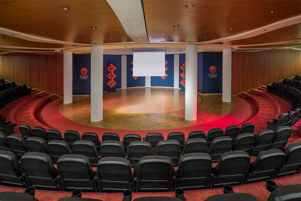 cheap resort hotels to Spend holiday with family