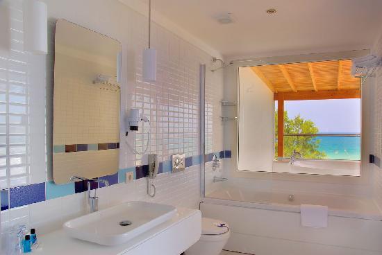 cheap resort hotels to Spend holiday with family