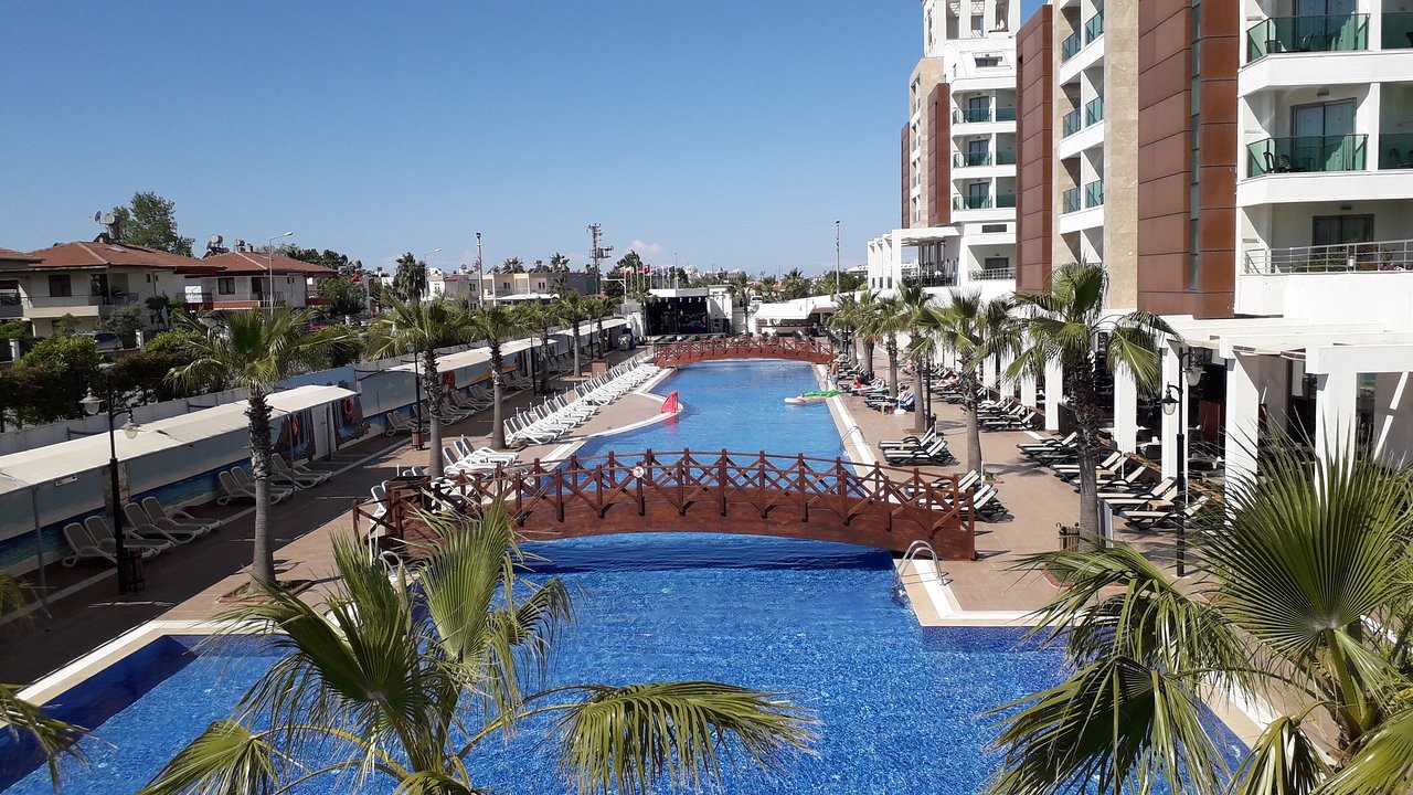  A range of leisure facilities