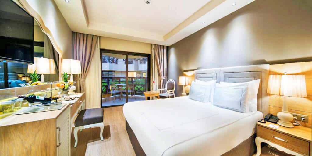 cheap resort hotels to Spend holiday with family