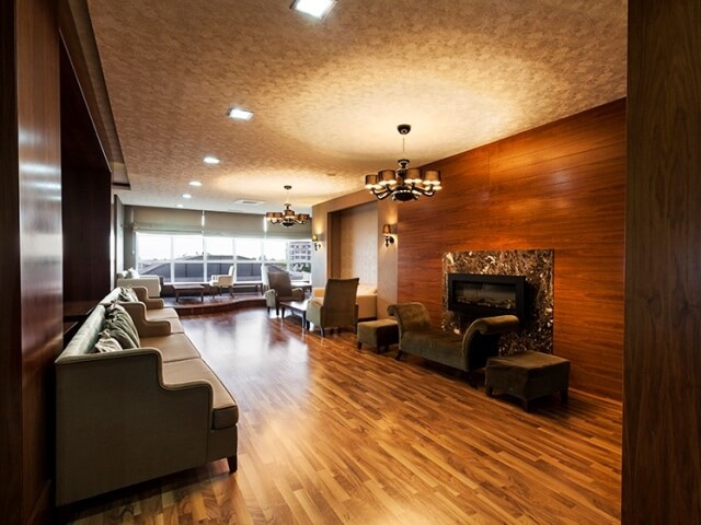 cheap resort hotels to Spend holiday with family