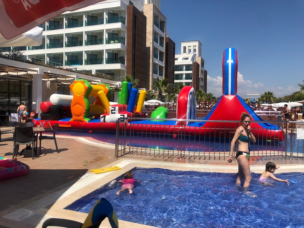 cheap resort hotels to Spend holiday with family