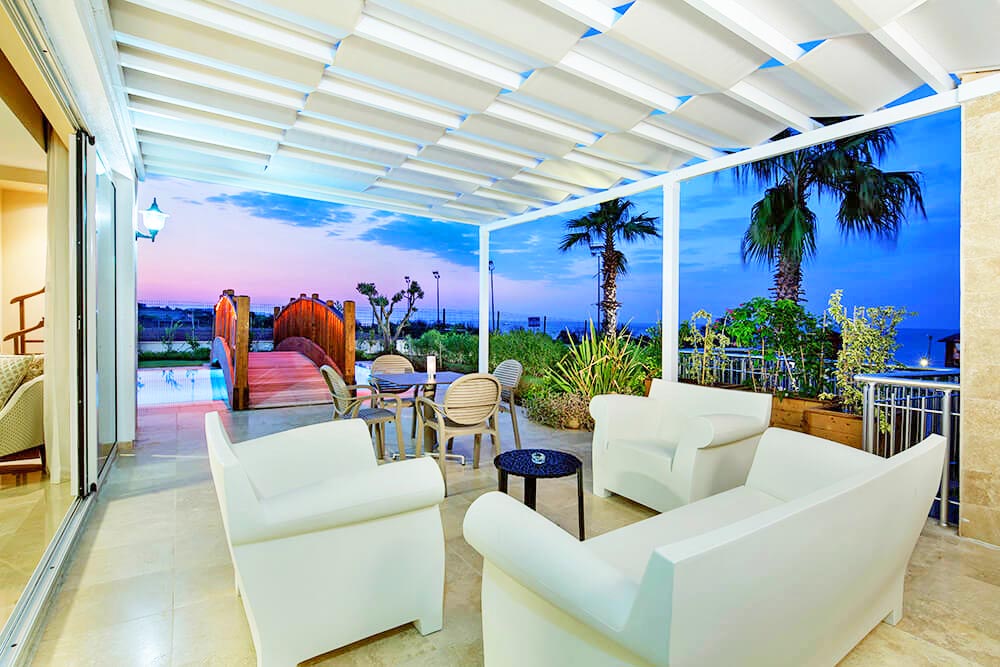 cheap resort hotels to Spend holiday with family