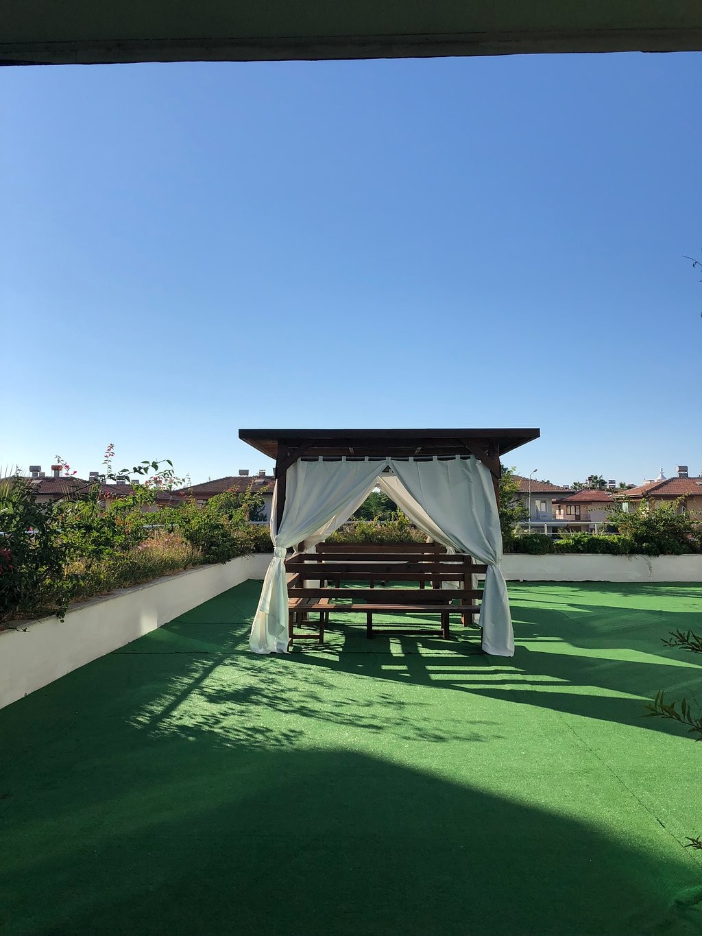 cheap resort hotels to Spend holiday with family